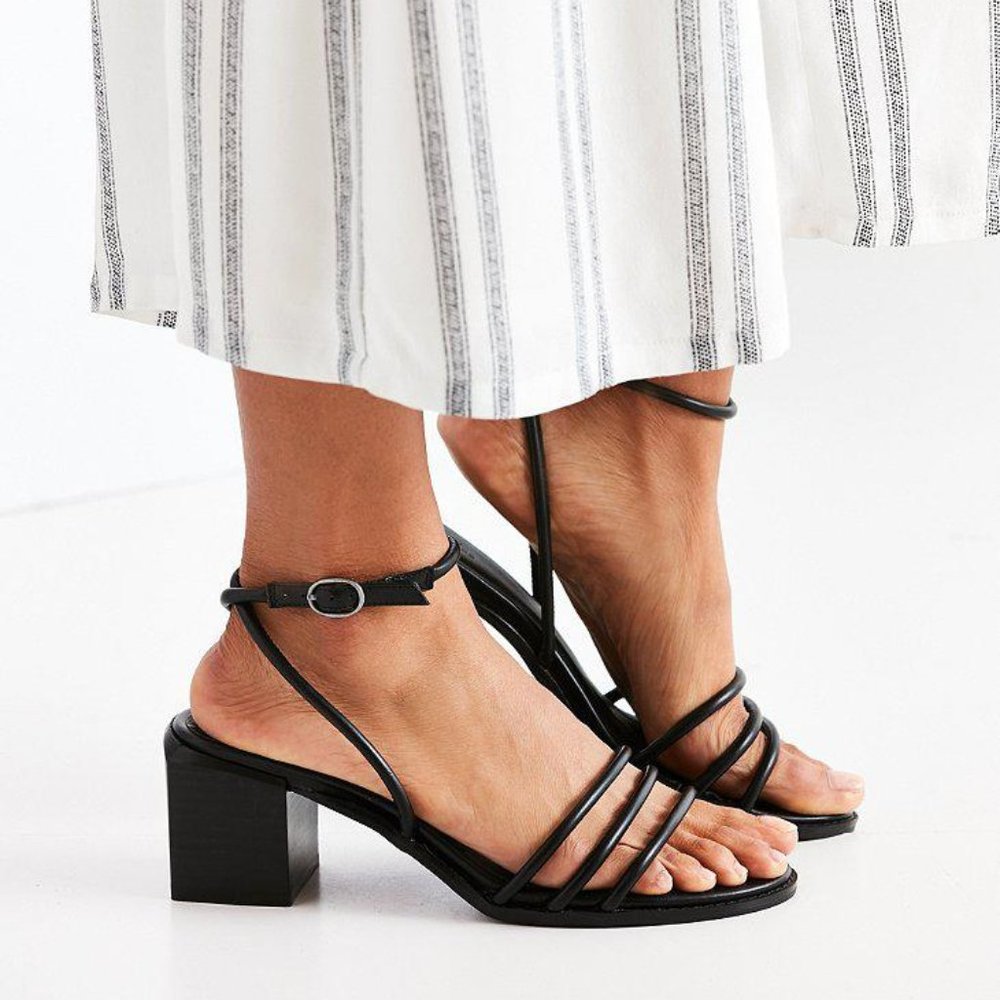Strappy Sandal Heel / UO Jackie Tubed Heel